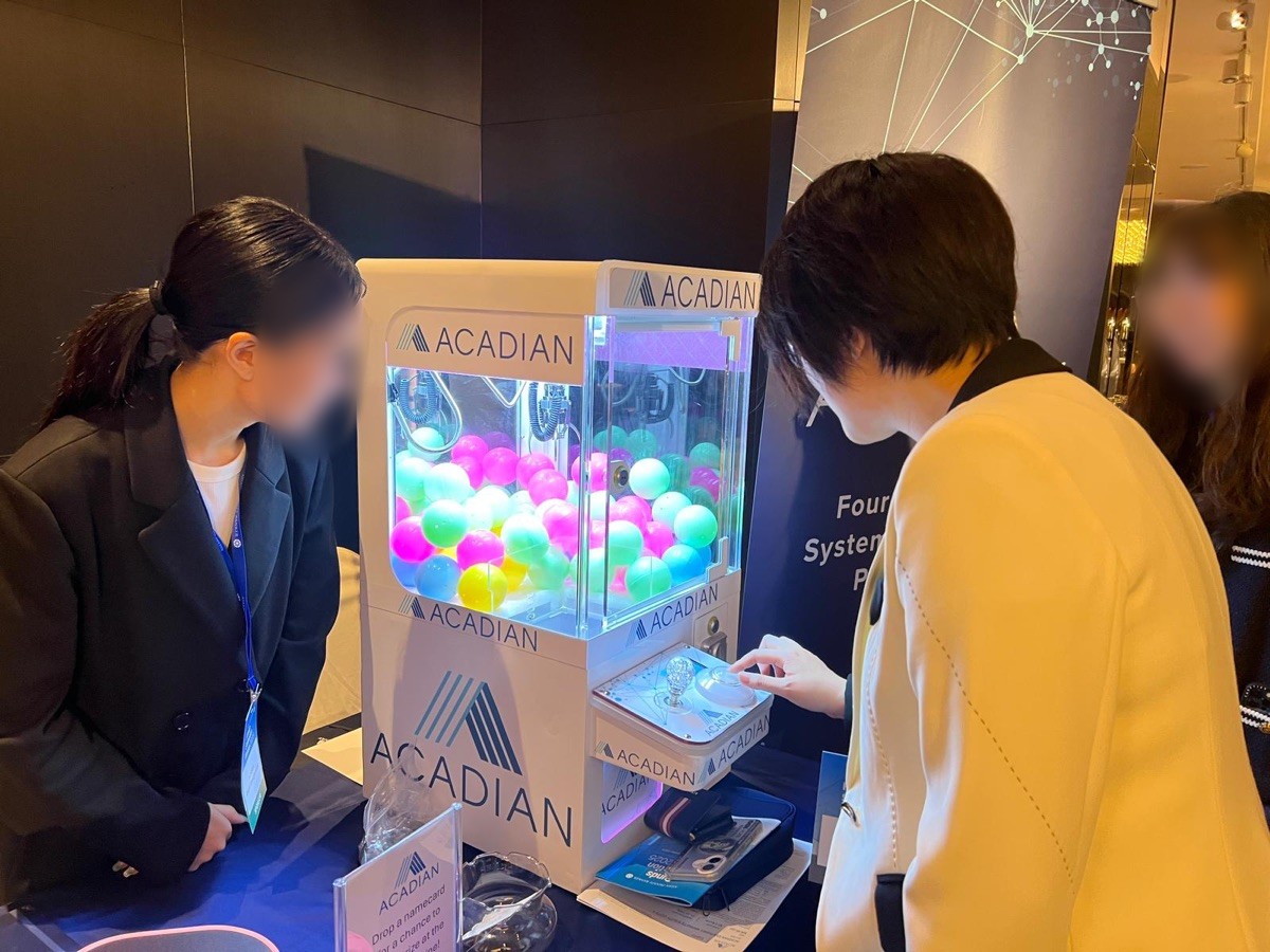 坐枱式夾公仔機（40×56×78cm）租借機型